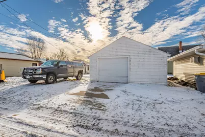 510  1st St, La Crescent, MN 55947 - Photo 16