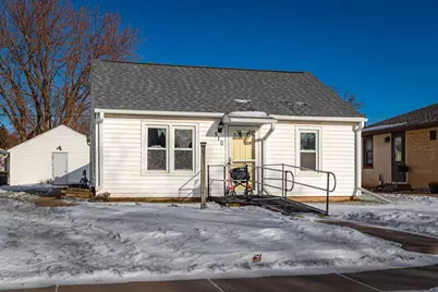510  1st St, La Crescent, MN 55947 - Photo 1