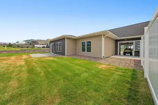 W7674 Castle Mound Rd, Holland, WI 54636 - Photo 40