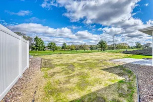 W7674 Castle Mound Rd, Holland, WI 54636 - Photo 20