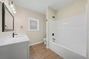 W7674 Castle Mound Rd, Holland, WI 54636 - Photo 18