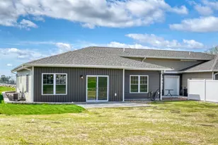 W7676 Castle Mound Rd, Holland, WI 54636 - Photo 34