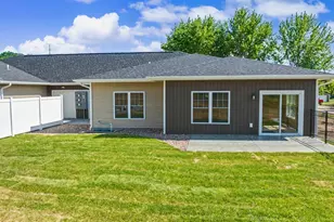 W7676 Castle Mound Rd, Holland, WI 54636 - Photo 18