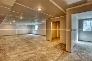 W7676 Castle Mound Rd, Holland, WI 54636 - Photo 14