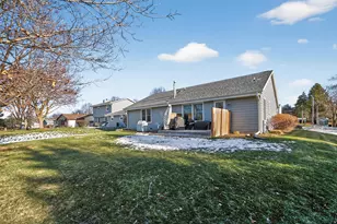 1914 Harvest Ln, Waukesha, WI 53186 - Photo 34