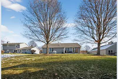 1914  Harvest Ln, Waukesha, WI 53186 - Photo 36
