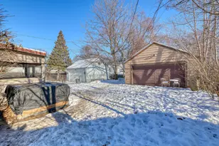 176 N 73rd St, Milwaukee, WI 53213 - Photo 22