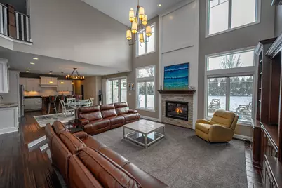 15105  Froedtert Dr, Elm Grove, WI 53122 - Photo 16