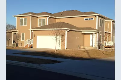 726  Redwood St, Onalaska, WI 54650 - Photo 2