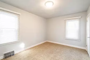 4260 S 4th St, Milwaukee, WI 53207 - Photo 8