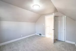 4260 S 4th St, Milwaukee, WI 53207 - Photo 14