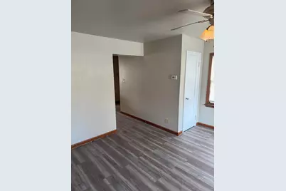 4877 N 40th St, Milwaukee, WI 53209 - Photo 6