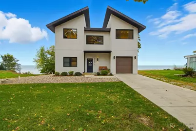 8609  Lakeshore Dr, Pleasant Prairie, WI 53158 - Photo 66