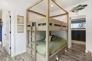 8609 Lakeshore Dr, Pleasant Prairie, WI 53158 - Photo 36