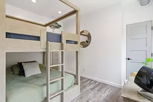 8609 Lakeshore Dr, Pleasant Prairie, WI 53158 - Photo 30