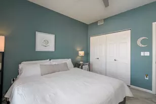 3930 S Lake Dr, Saint Francis, WI 53235 - Photo 14