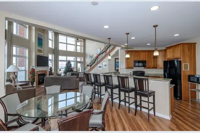 3930 S Lake Dr #302, Saint Francis, WI 53235 - Photo 24