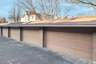 304 Center Ave, Sheboygan, WI 53081 - Photo 18