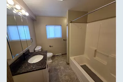 210  N K St, Sparta, WI 54656 - Photo 18