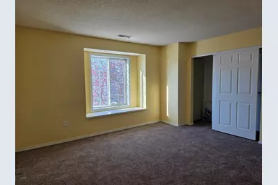 903  Fox Creek Dr #3, Watertown, WI 53098 - Photo 12