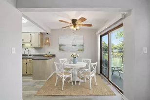 300 Foxwood Dr, Racine, WI 53185 - Photo 6