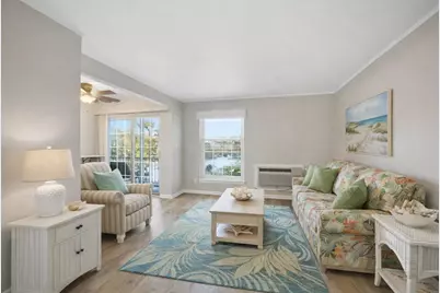 300  Foxwood Dr #109, Racine, WI 53185 - Photo 4