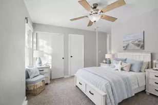 300 Foxwood Dr, Racine, WI 53185 - Photo 8