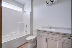 1322 Kettle Dr, Kewaskum, WI 53040 - Photo 8