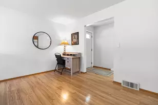 2211 Hawthorne Ave, Janesville, WI 53545 - Photo 10