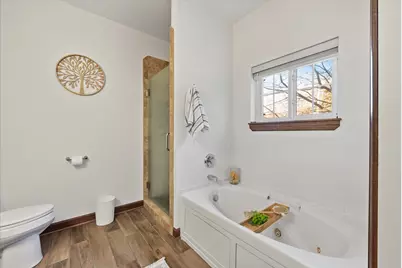 7224 W State St, Wauwatosa, WI 53213 - Photo 16