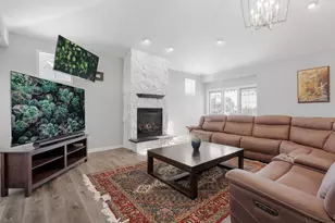 1910 Valley Ct, Grafton, WI 53024 - Photo 2