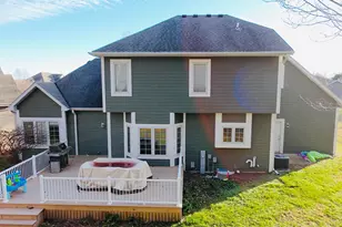 1910 Valley Ct, Grafton, WI 53024 - Photo 32