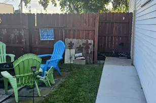 2122 Lincoln St, Two Rivers, WI 54241 - Photo 24