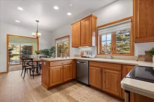 N58W5232 Highland Crossings Cir, Cedarburg, WI 53012 - Photo 28