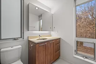 907 E Reservoir Ave, Milwaukee, WI 53212 - Photo 26