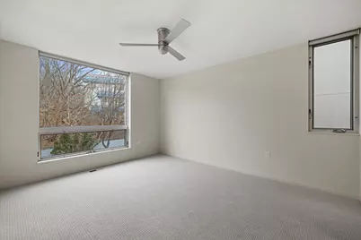 907 E Reservoir Ave, Milwaukee, WI 53212 - Photo 24