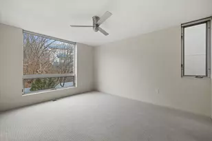 907 E Reservoir Ave, Milwaukee, WI 53212 - Photo 24