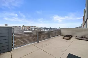 907 E Reservoir Ave, Milwaukee, WI 53212 - Photo 40