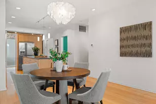 907 E Reservoir Ave, Milwaukee, WI 53212 - Photo 12