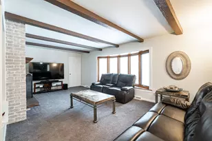 2434 S 118th St, West Allis, WI 53227 - Photo 4