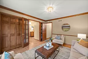 1618 W Eastbrook Ct, Mequon, WI 53092 - Photo 6