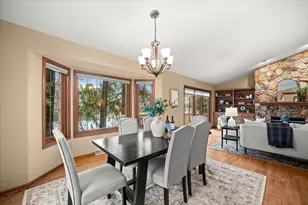 1618 W Eastbrook Ct, Mequon, WI 53092 - Photo 20