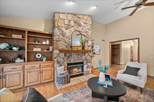 1618 W Eastbrook Ct, Mequon, WI 53092 - Photo 12