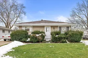 3400 Kentucky St, Racine, WI 53405 - Photo 2