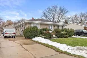 3400 Kentucky St, Racine, WI 53405 - Photo 1