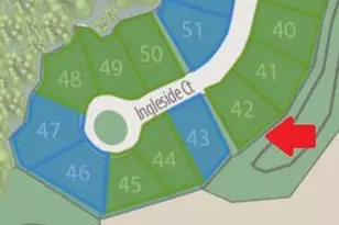 413 Ingleside Ct, Dousman, WI 53118 - Photo 1