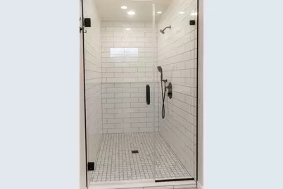 618  Johnson Pl, Onalaska, WI 54650 - Photo 18