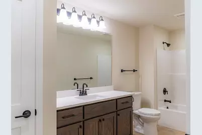 620  Johnson Pl, Onalaska, WI 54650 - Photo 24