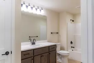 620 Johnson Pl, Onalaska, WI 54650 - Photo 24