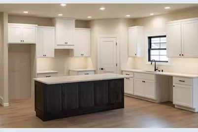 620  Johnson Pl, Onalaska, WI 54650 - Photo 10